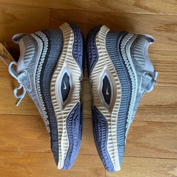 NEW Nike Women’s Cosmic Unity 3-Size 6.5-Gray/White/Ashen Slate - Picture 5 of 7